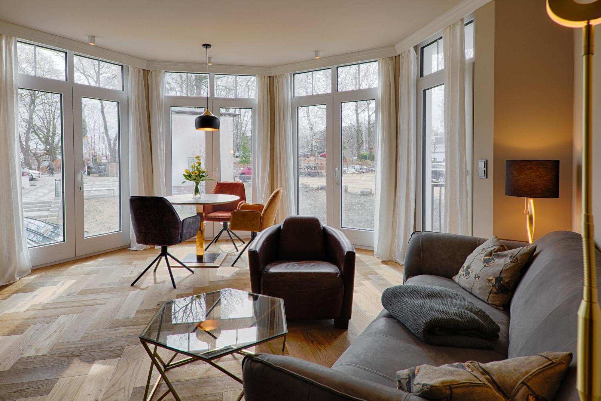 Meeressterne Schlossappartements Heringsdorf ภายนอก รูปภาพ