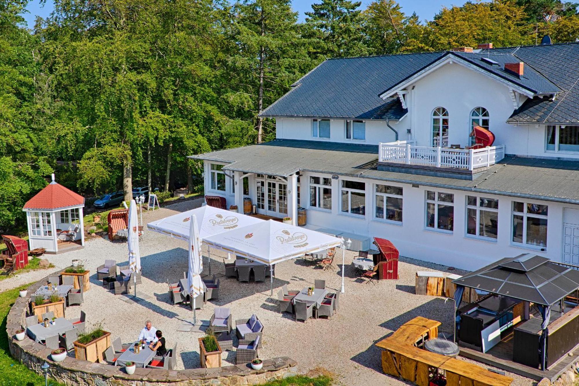 Meeressterne Schlossappartements Heringsdorf ภายนอก รูปภาพ